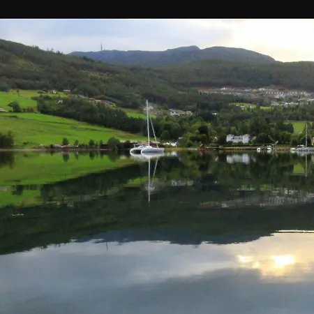 Lejlighed Nedre Amla Fjord