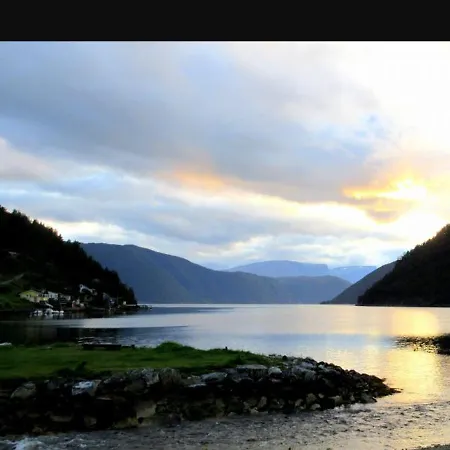 Lägenhet Nedre Amla Fjord